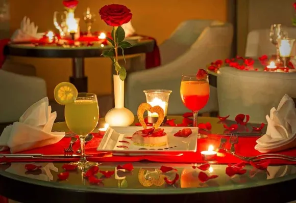 dining out on Valentine's Day
