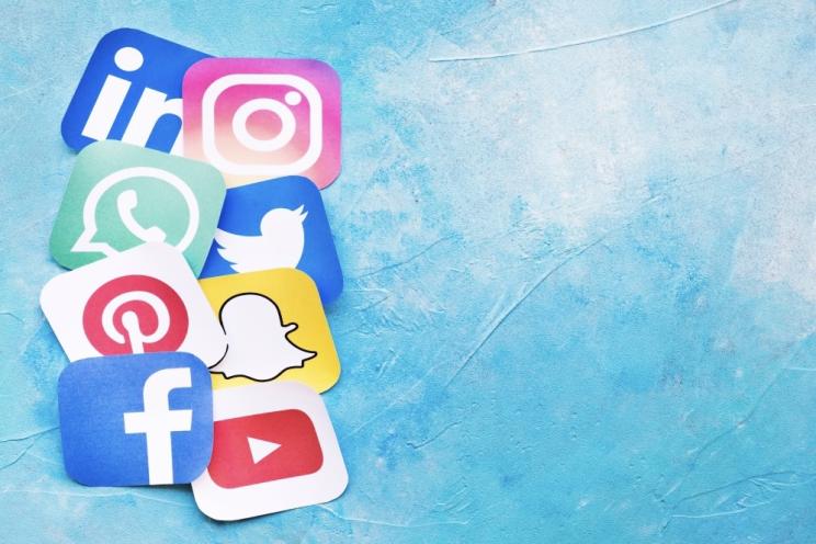 أخطاء وسائل التواصل الاجتماعي التي تؤدي إلى الفشل